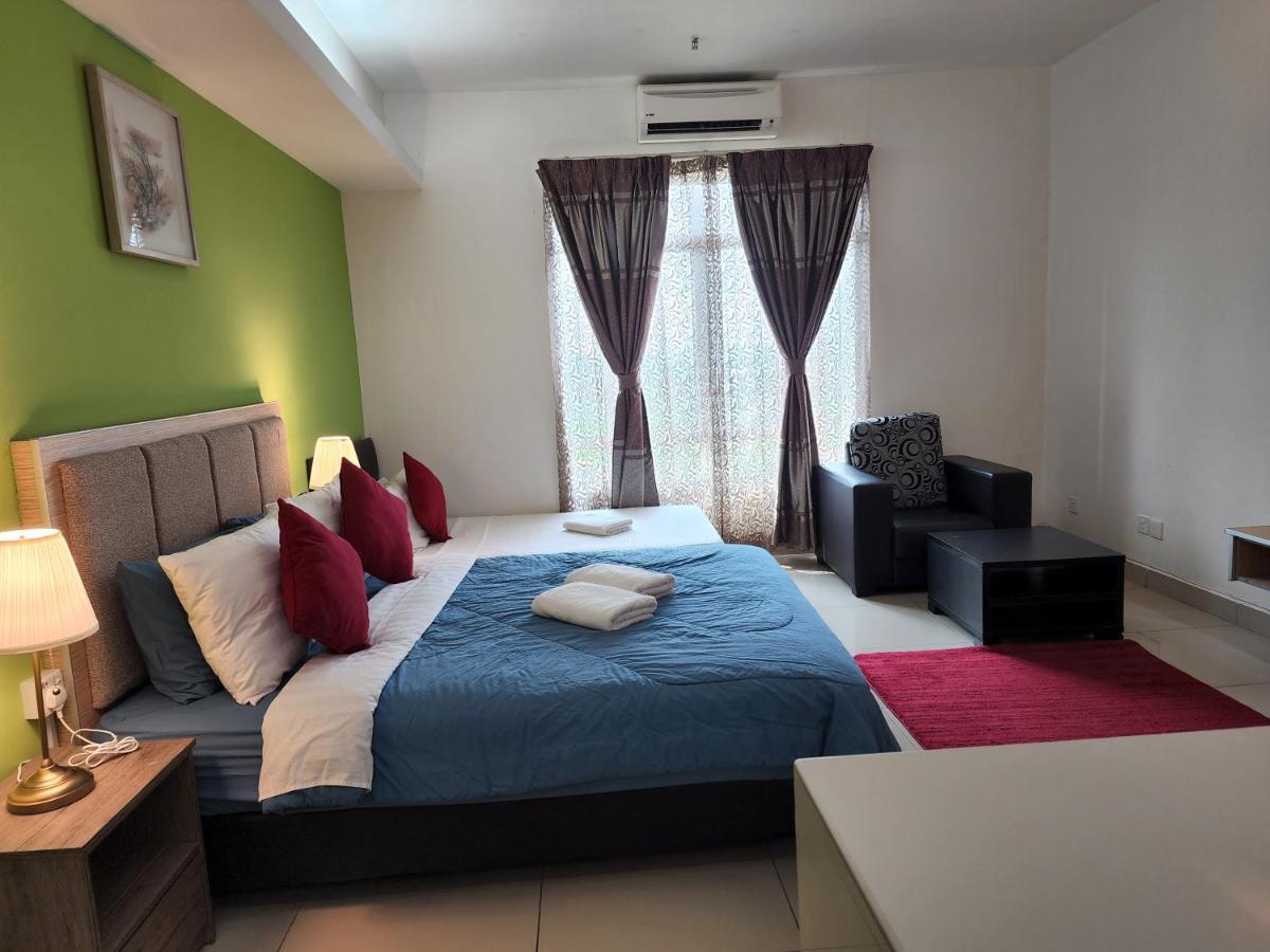 The Viana Apartment 2 Kota Bharu Esterno foto
